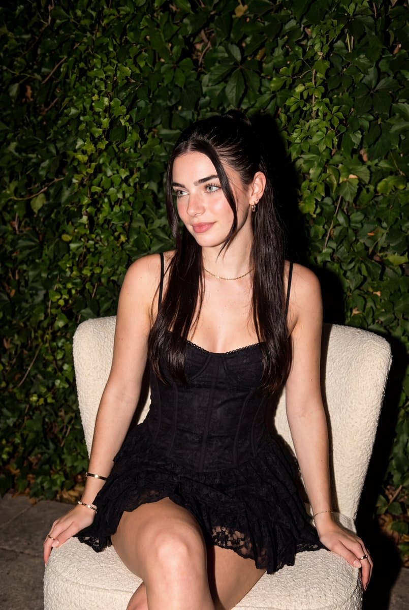Outdoor Direct Flash Lace Dress Portrait
